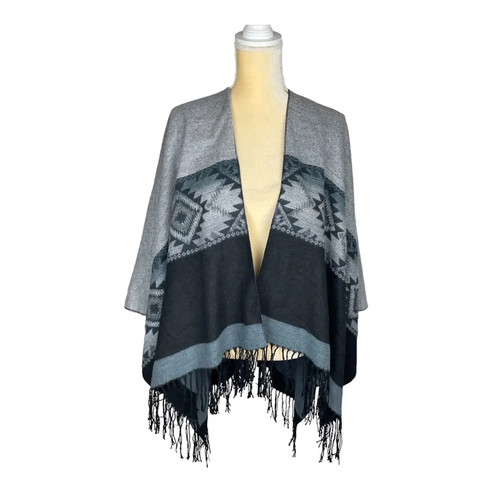 Western Poncho Wrap‎ Boho Aztec with Fringe